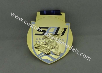 Het Afgietsel van de de Medaillesmatrijs van het marathonlint met Zacht Email, 3D Gouden Plateren