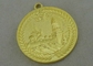 Van het de Matrijzenafgietsel van de zinklegering de Medailles en de Toekenningsmedailles van het Emailleger 3D Gouden