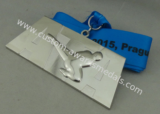 OEM ODM het Materiaal van de het Zinklegering van Karatemedailles met Zilveren Platerenberoeps