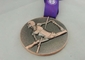 De Medailles Vernikkelde die Matrijs van het triatlonlint voor Decoratie wordt geslagen